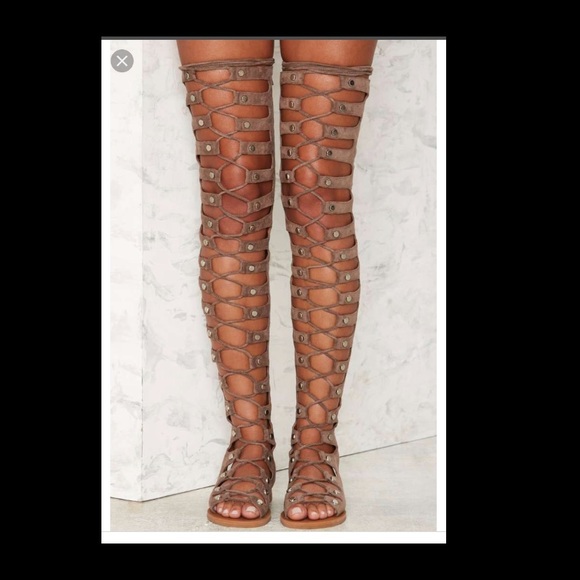 Thigh high flip flops Clearance